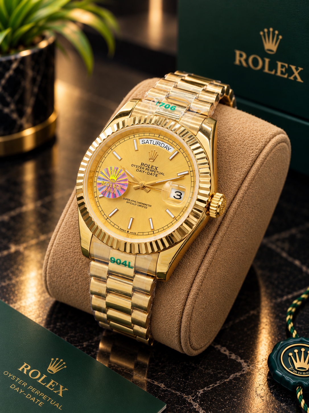 Men’s Luxury Gold Watch - Image 2