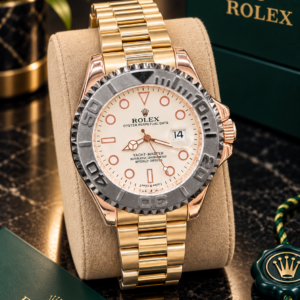Men’s Luxury Analog Watch