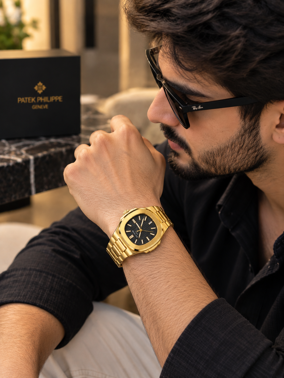 Luxury Gold Men’s Watch - Image 4